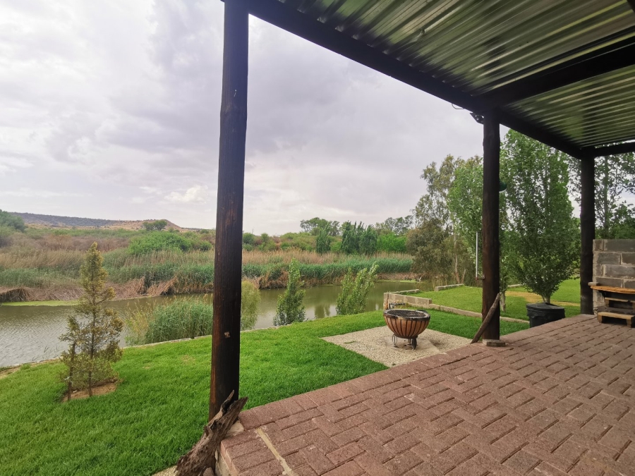 4 Bedroom Property for Sale in Glen Free State